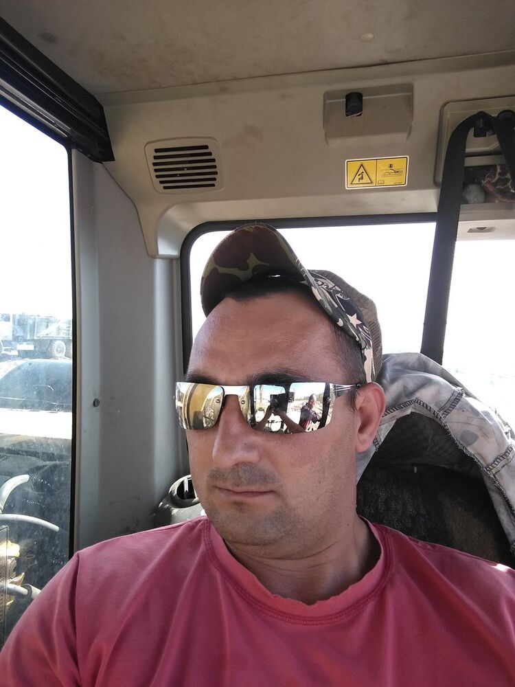  16945228  , 38 ,    
