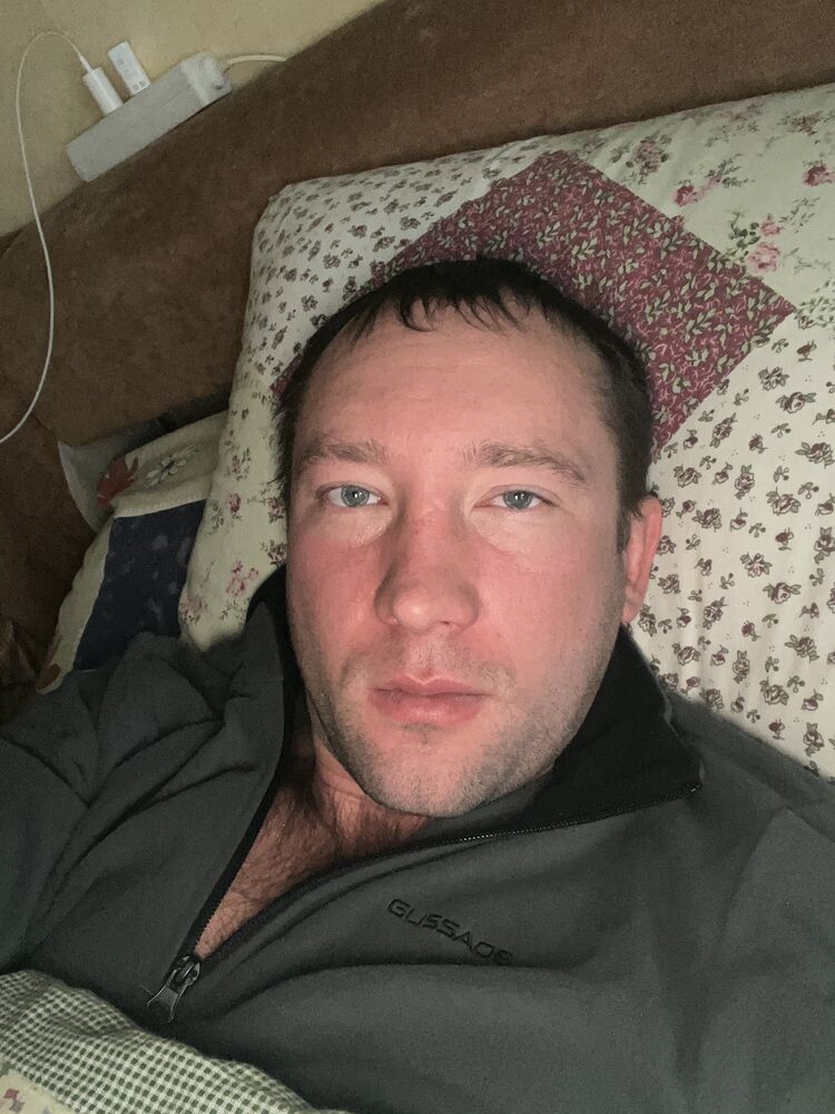  46658808  , 31 ,    