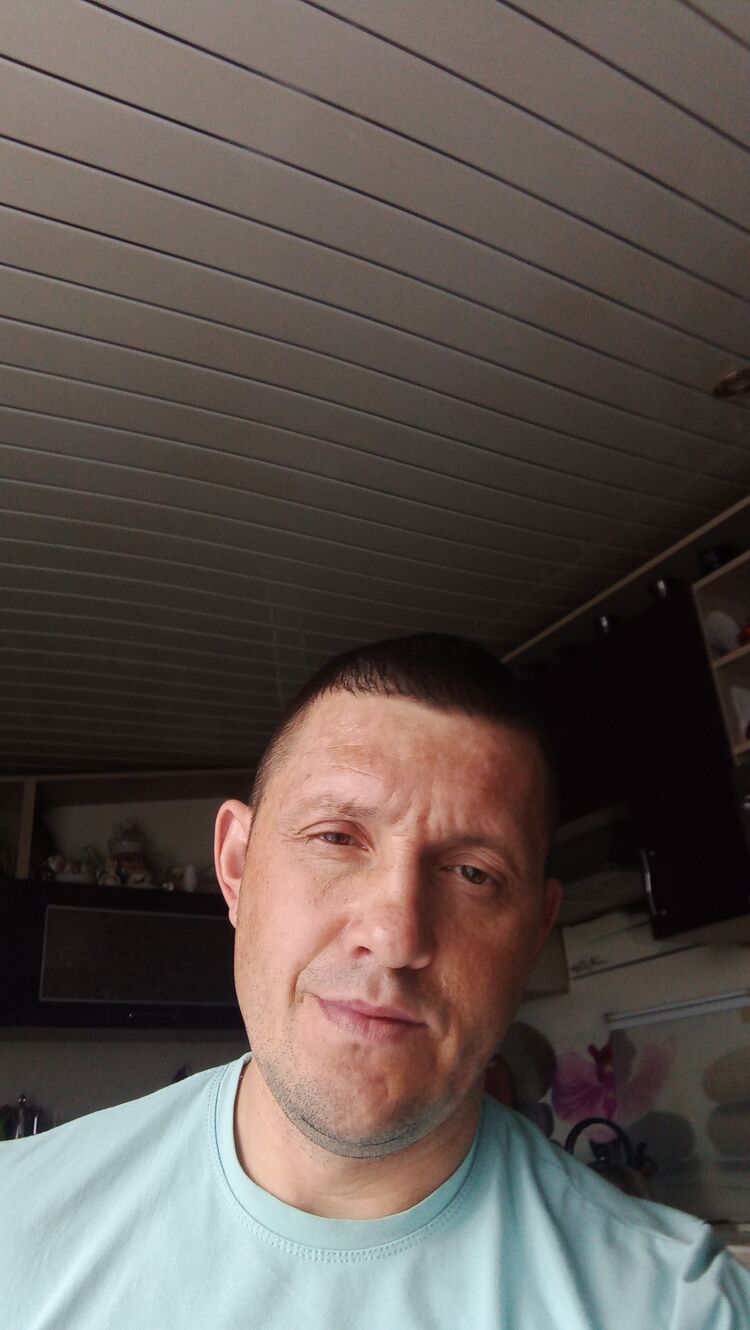  29914978  , 44 ,    