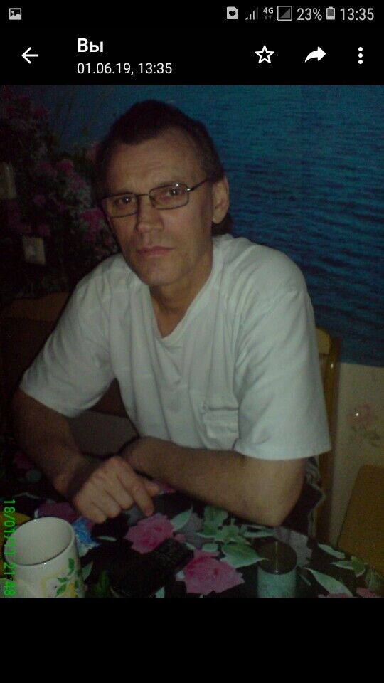  28723468  Alex, 66 ,    