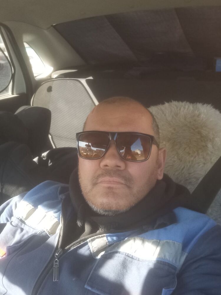 49272028  , 42 ,    