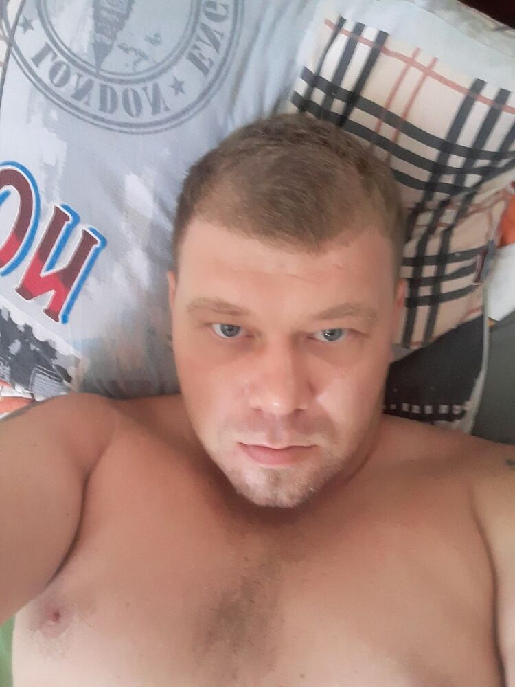  17606748  , 39 ,    Azor