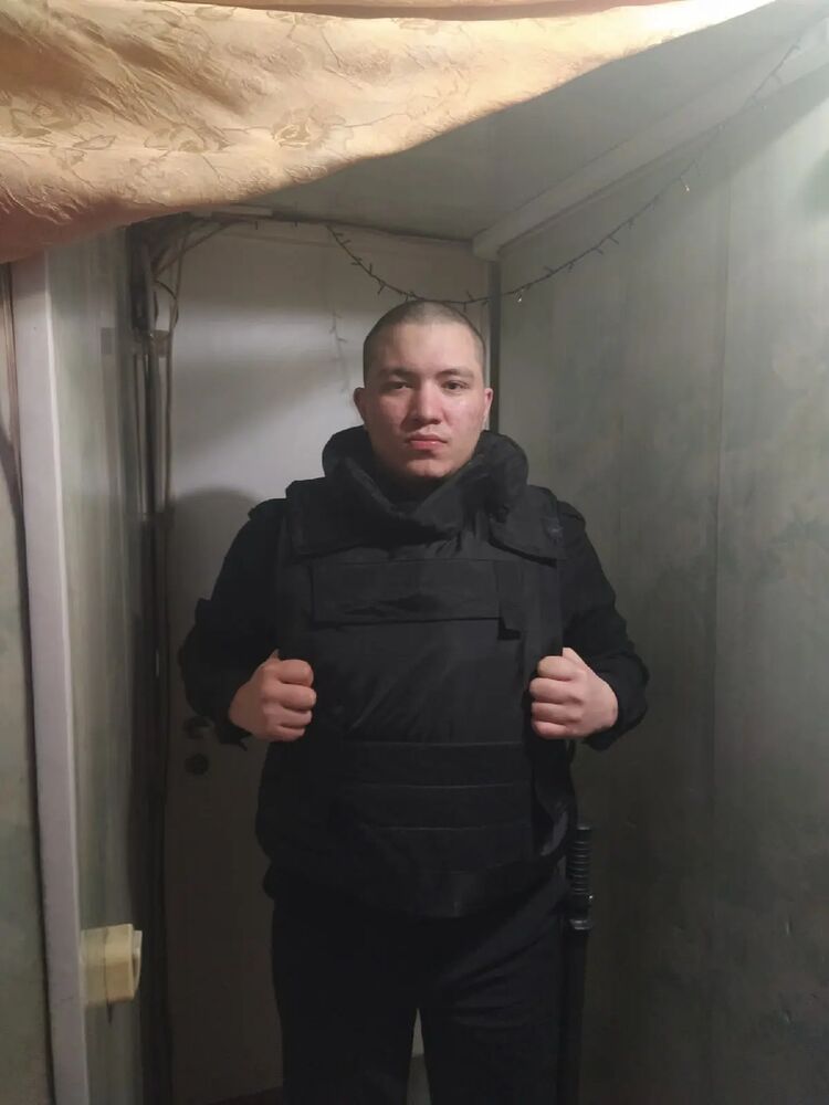  27924058  Danil, 24 ,    