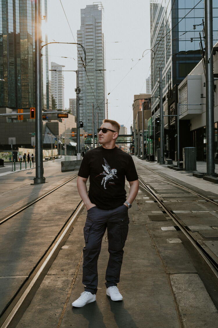  Edmonton,   Artem, 39 ,   ,   , c , 