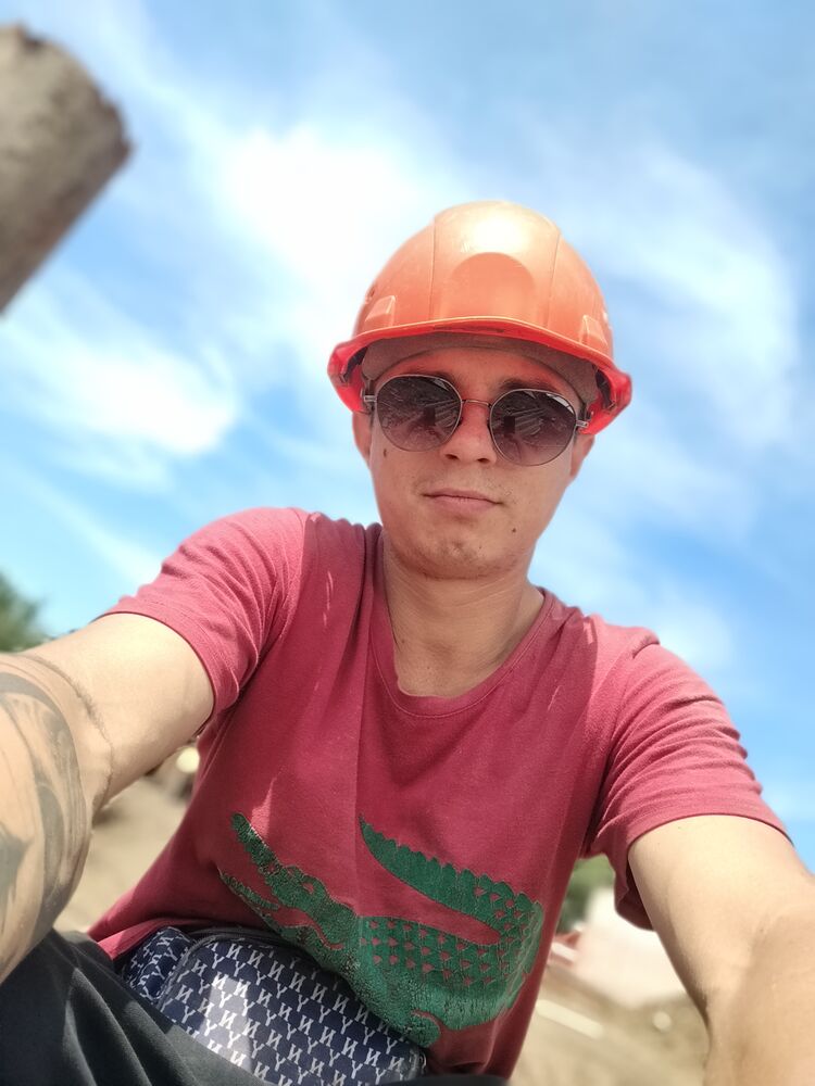  43691058  , 27 ,    