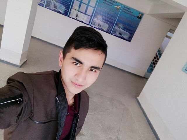  18382268  Asilbek, 26 ,    