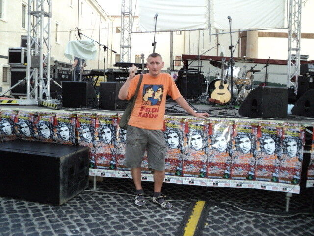  8593798  Volodumur, 45 ,    