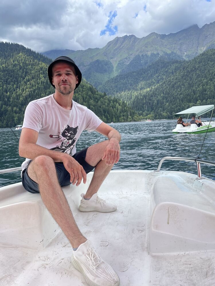  53739018  Sanek, 29 ,    