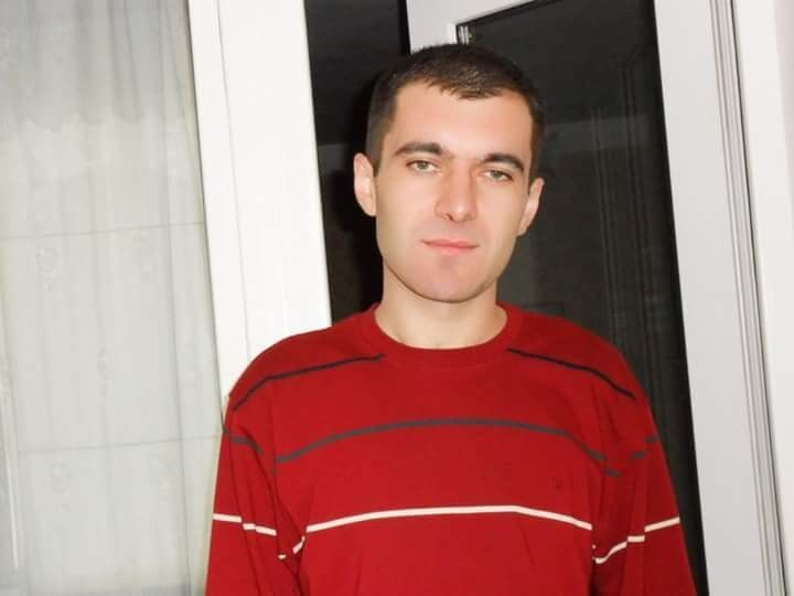  ,   Artur, 38 ,   ,   , c 