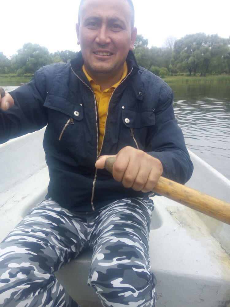  -,   Akram, 35 ,   