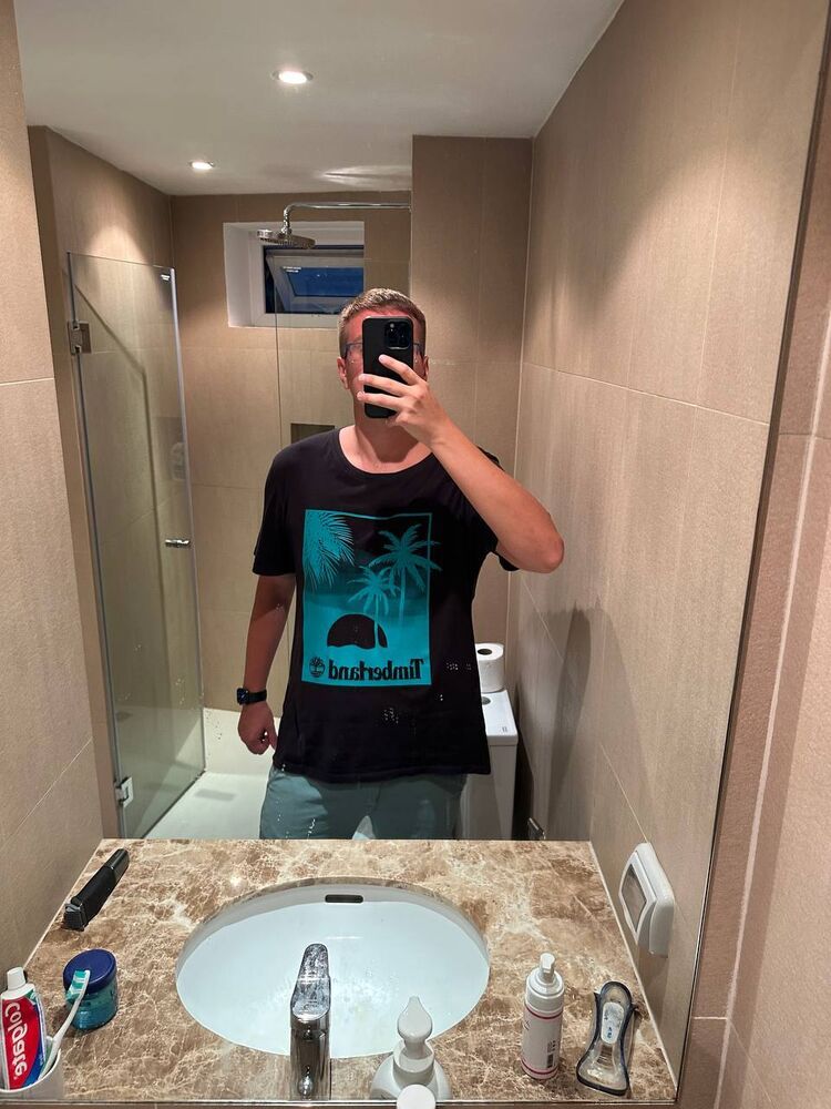  39884518  Dmitry, 34 ,    Phuket