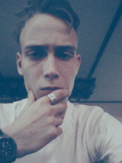  41808048  , 27 ,    