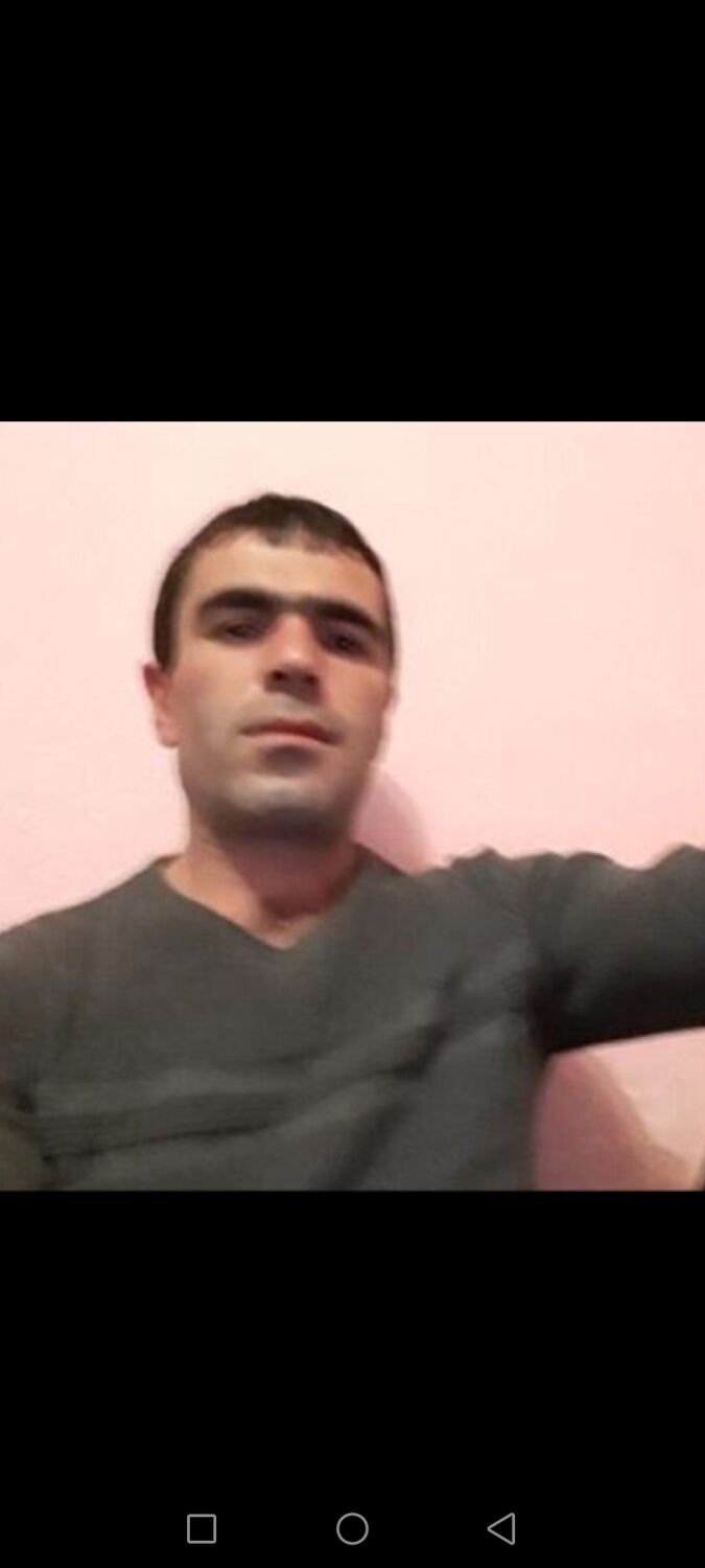  46736528  , 40 ,    