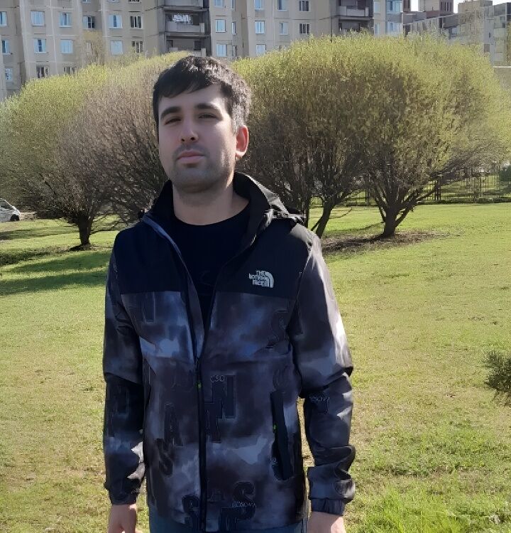  48124658  , 37 ,    