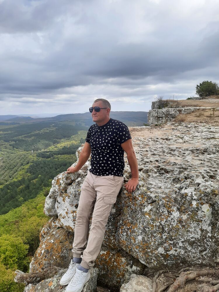  51061028  , 52 ,    --