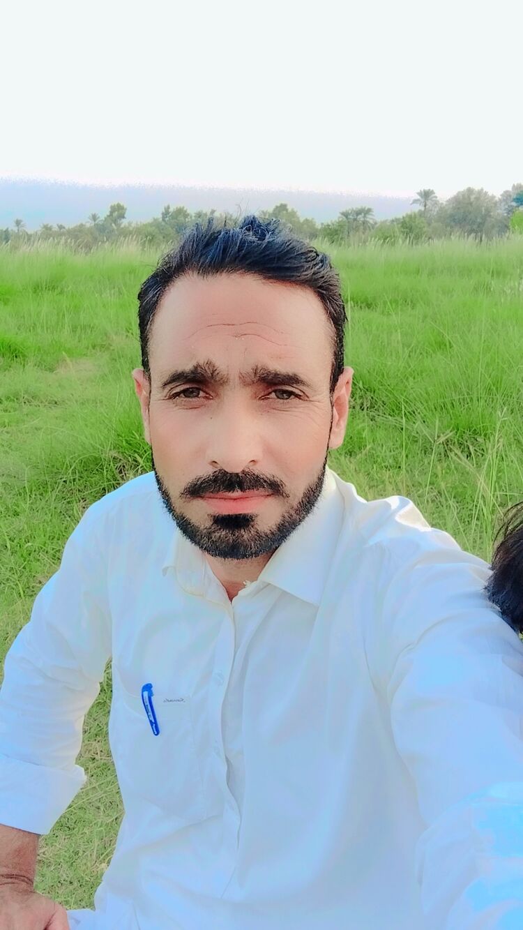  50741438  Aswan Khan, 34 ,    