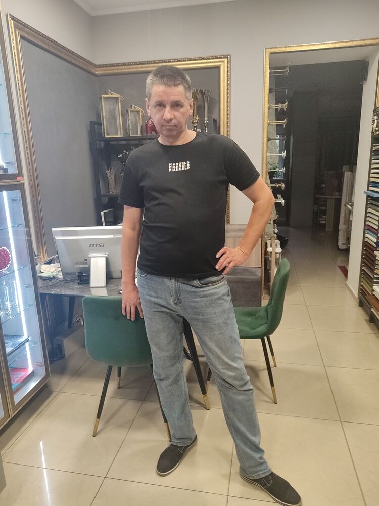  45827568  , 45 ,    