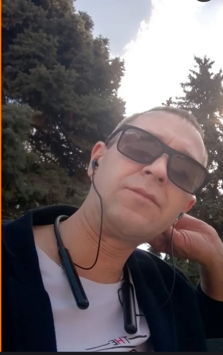  53147108  , 42 ,    