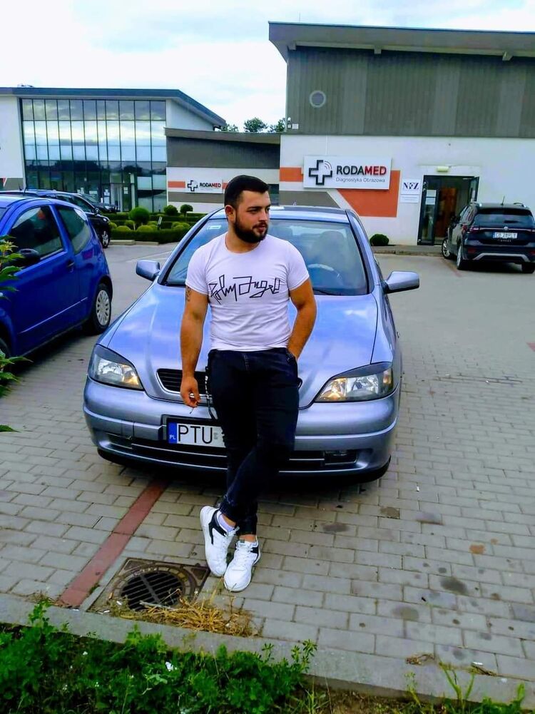  29942978  DAVID, 26 ,    Warszawa