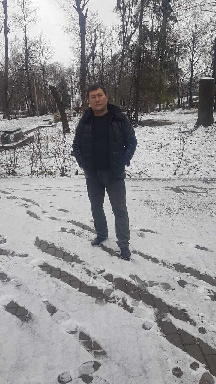  24695558  , 40 ,     