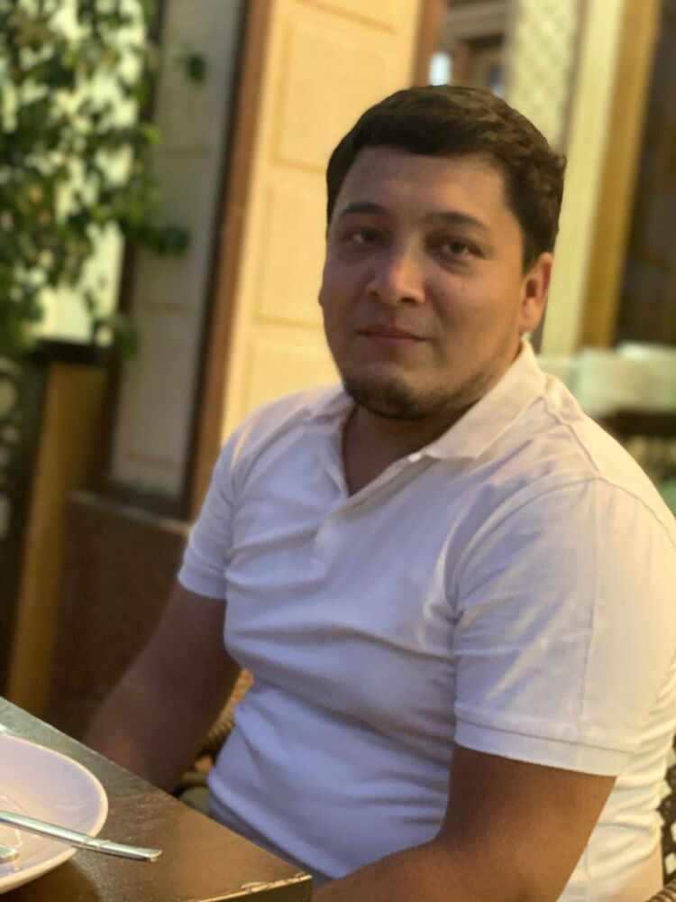  ,   Iskandar, 32 ,   ,   
