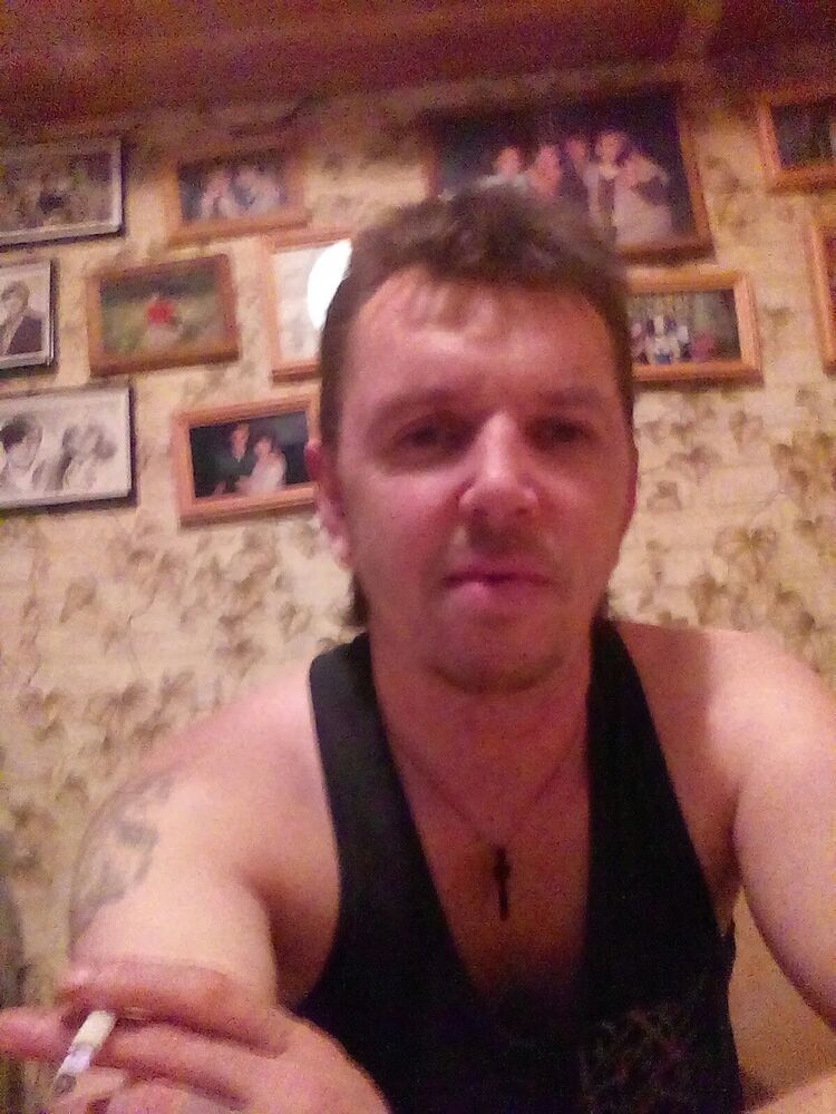  47520818  Igor, 54 ,    