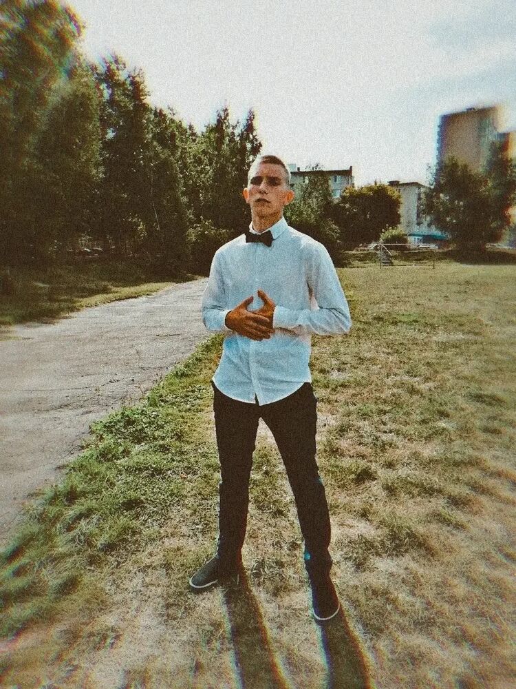  46668398  , 22 ,    