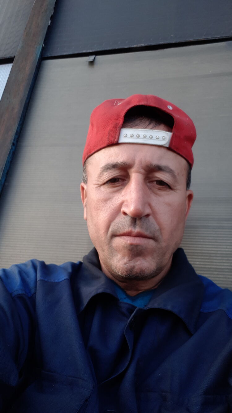  46358758  , 40 ,    
