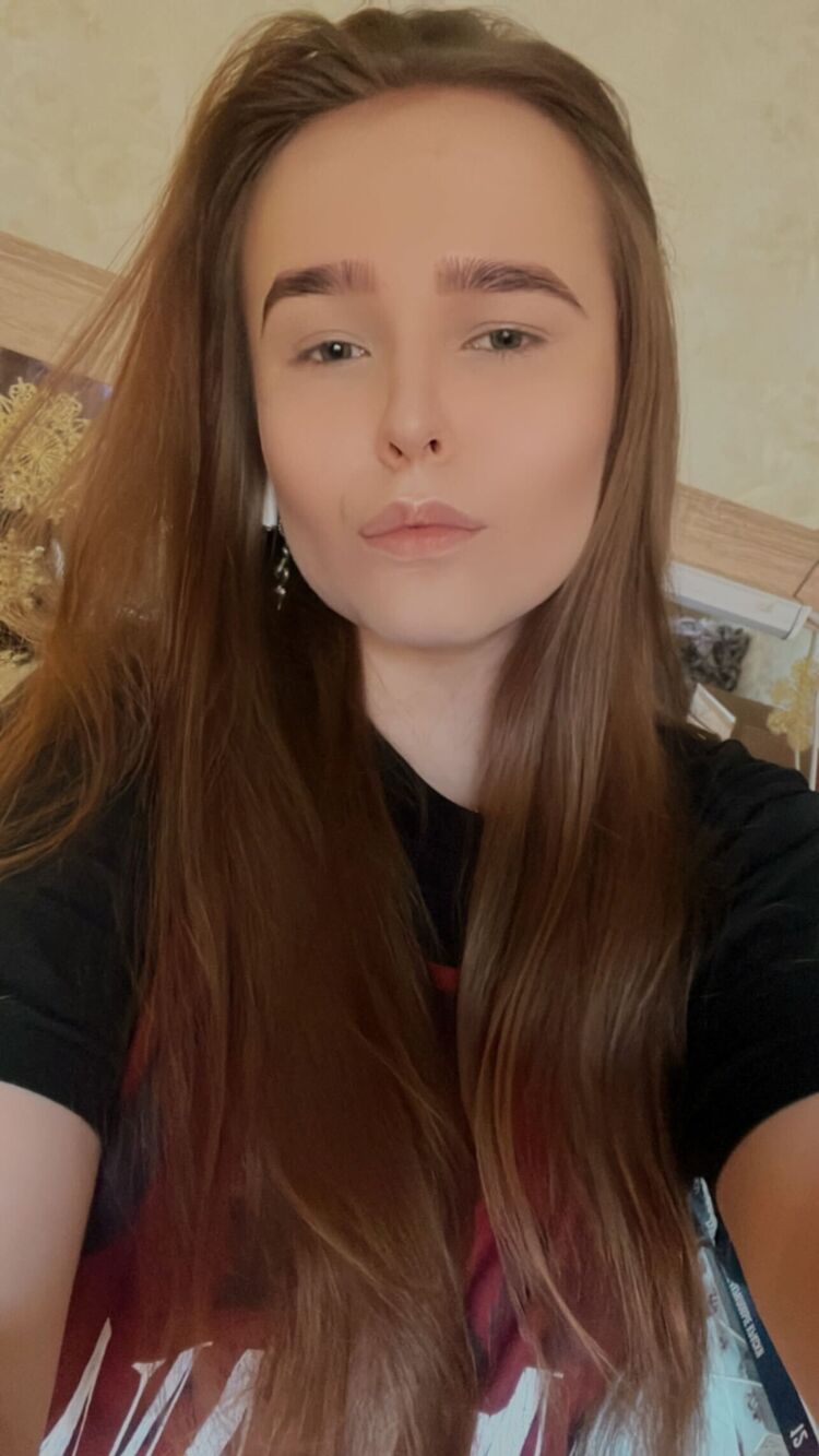  30440618  Stasia, 24 ,    