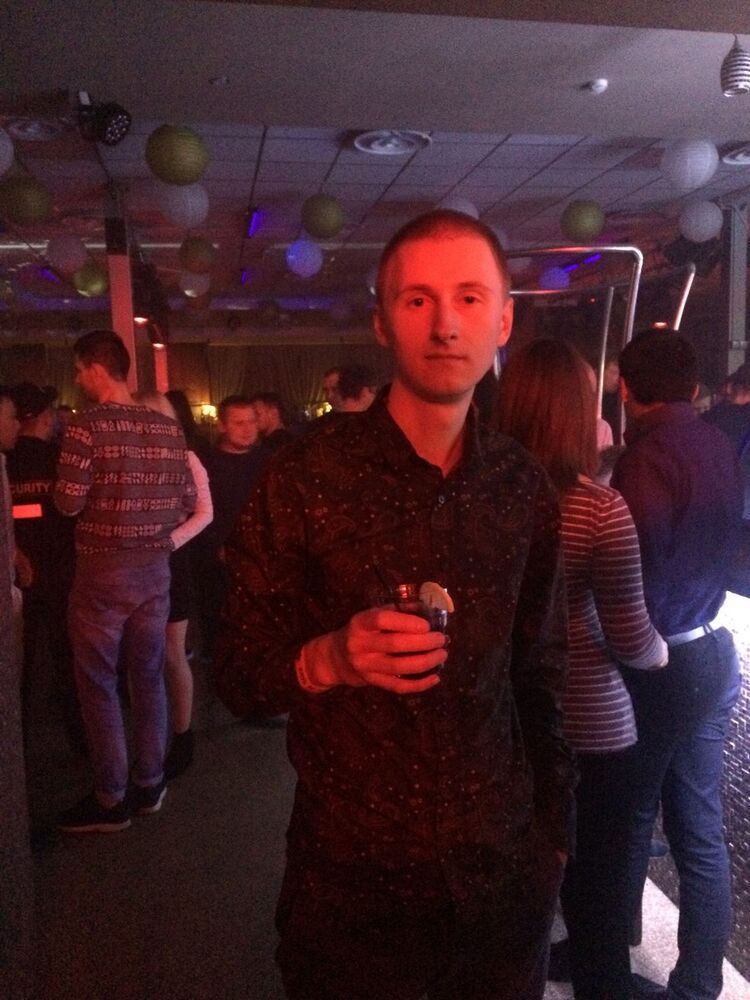  8257648  , 31 ,    -