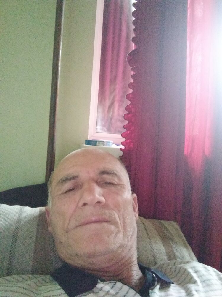  26890828  , 64 ,    