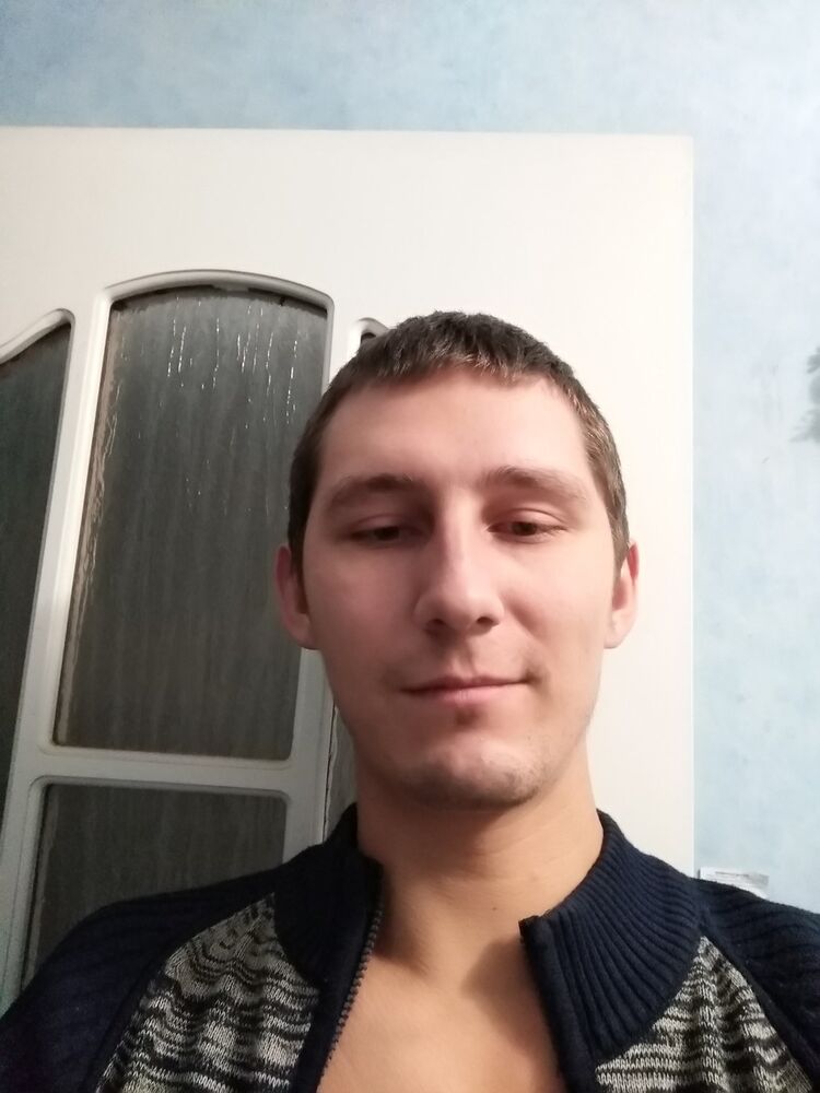  ,   Artem, 35 ,   