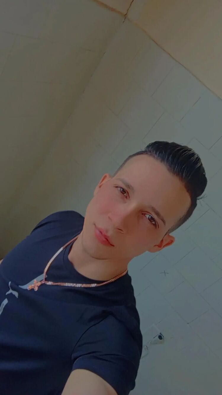  ,   Cristian, 23 ,   ,   