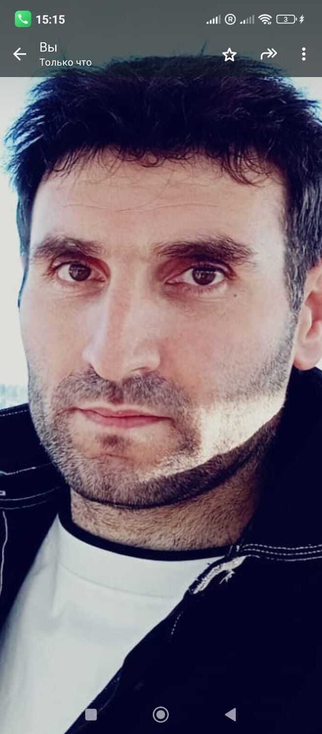  44400518  Gevor, 36 ,    