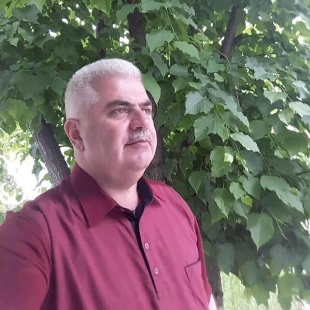  20832908  Murvat, 65 ,    