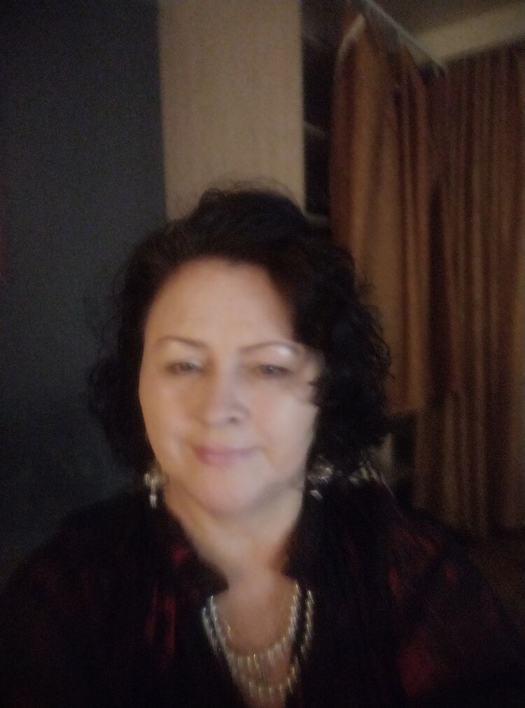  ,   Eva, 53 ,   ,   