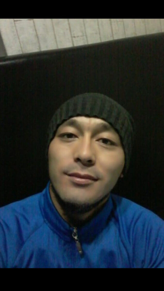  18086638  Aidarik, 36 ,    