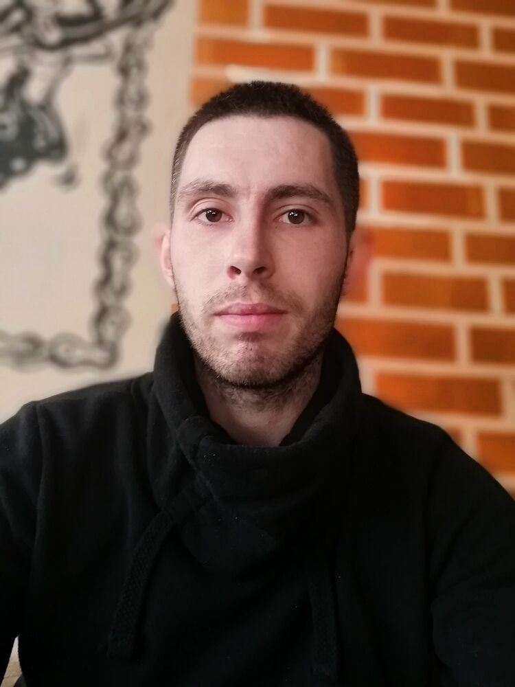  19103128  , 31 ,    