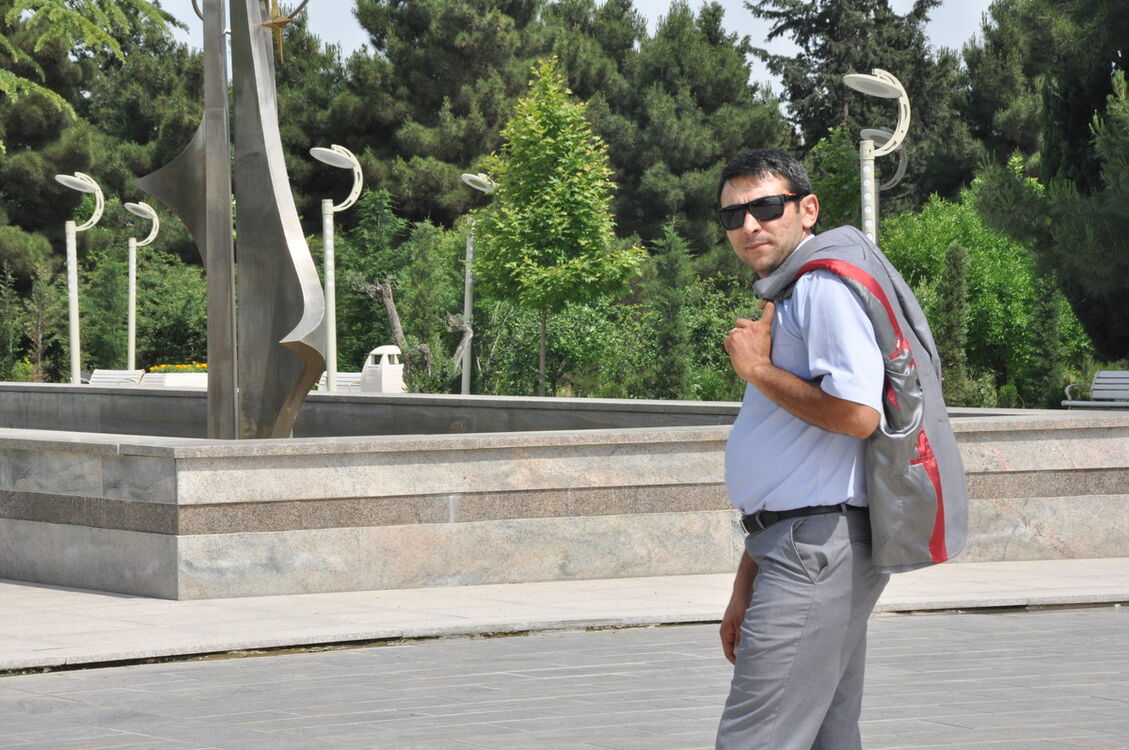  ,   ILHAM, 39 ,     , c , 