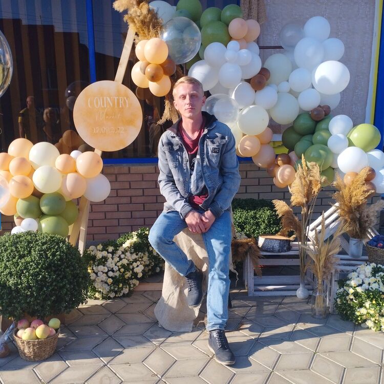  31640568  , 34 ,    