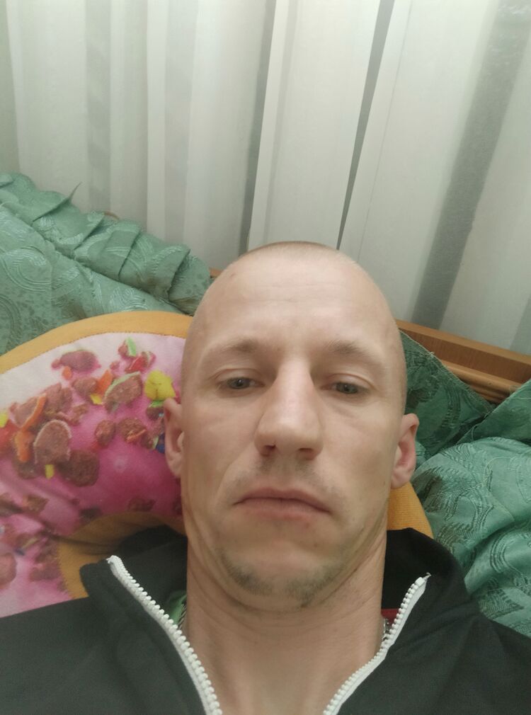  29590648  , 37 ,     