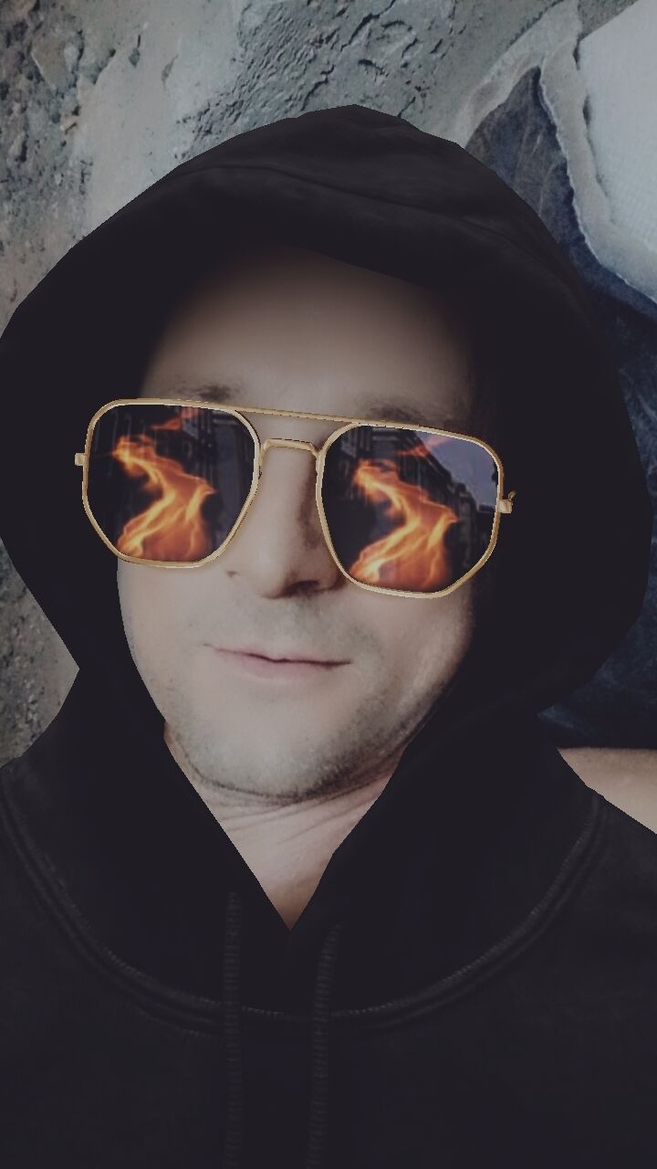  44436698  , 39 ,    