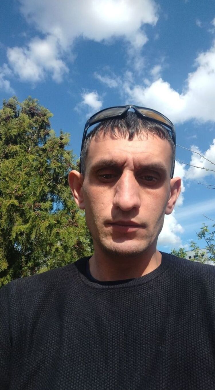  49169028  , 36 ,    