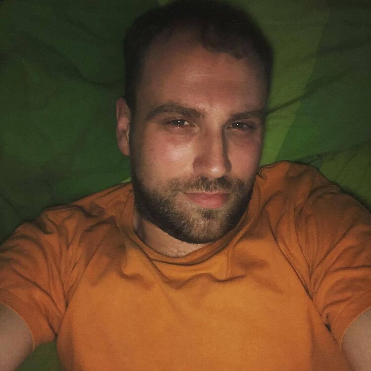  ,   Michael, 44 ,   ,   