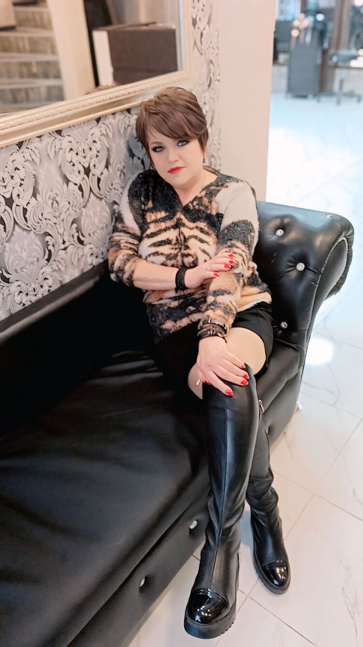  54536228  Valentina, 55 ,    