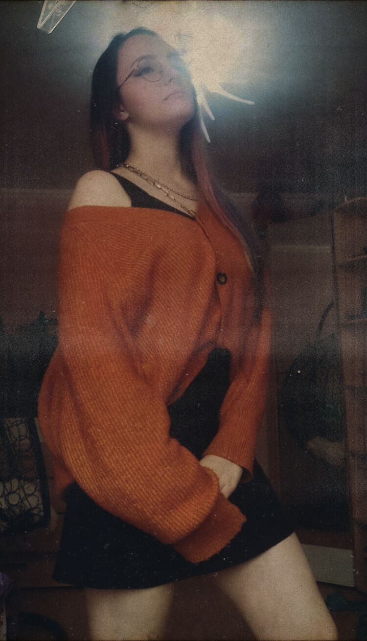 --,   Ulyana, 22 ,   ,   , 