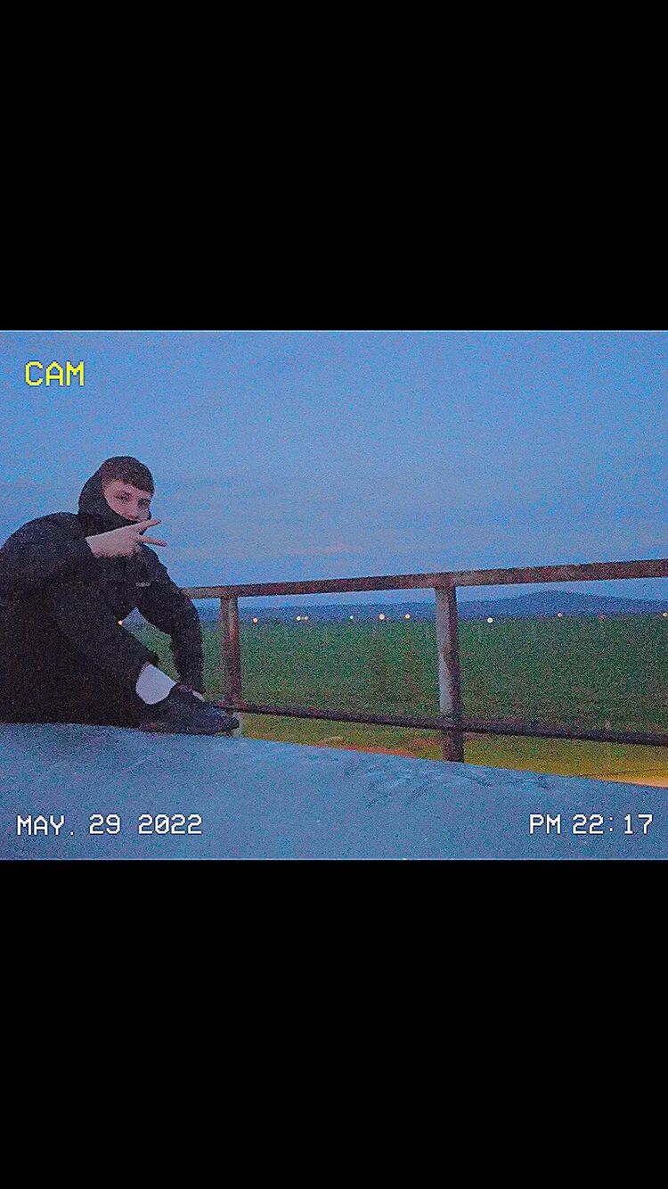  27259508  , 21 ,    