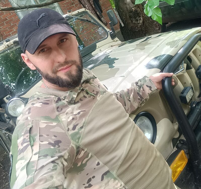  ,   ANATOLII, 43 ,   ,   , c 