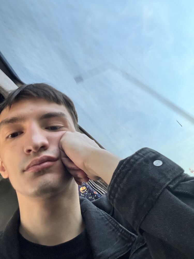  46874898  , 26 ,    