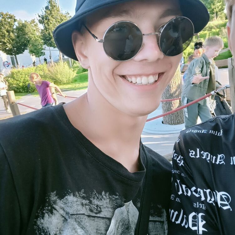 ���� 37151878 ����� ����, 22 ����, ���� ���������� � ������-���